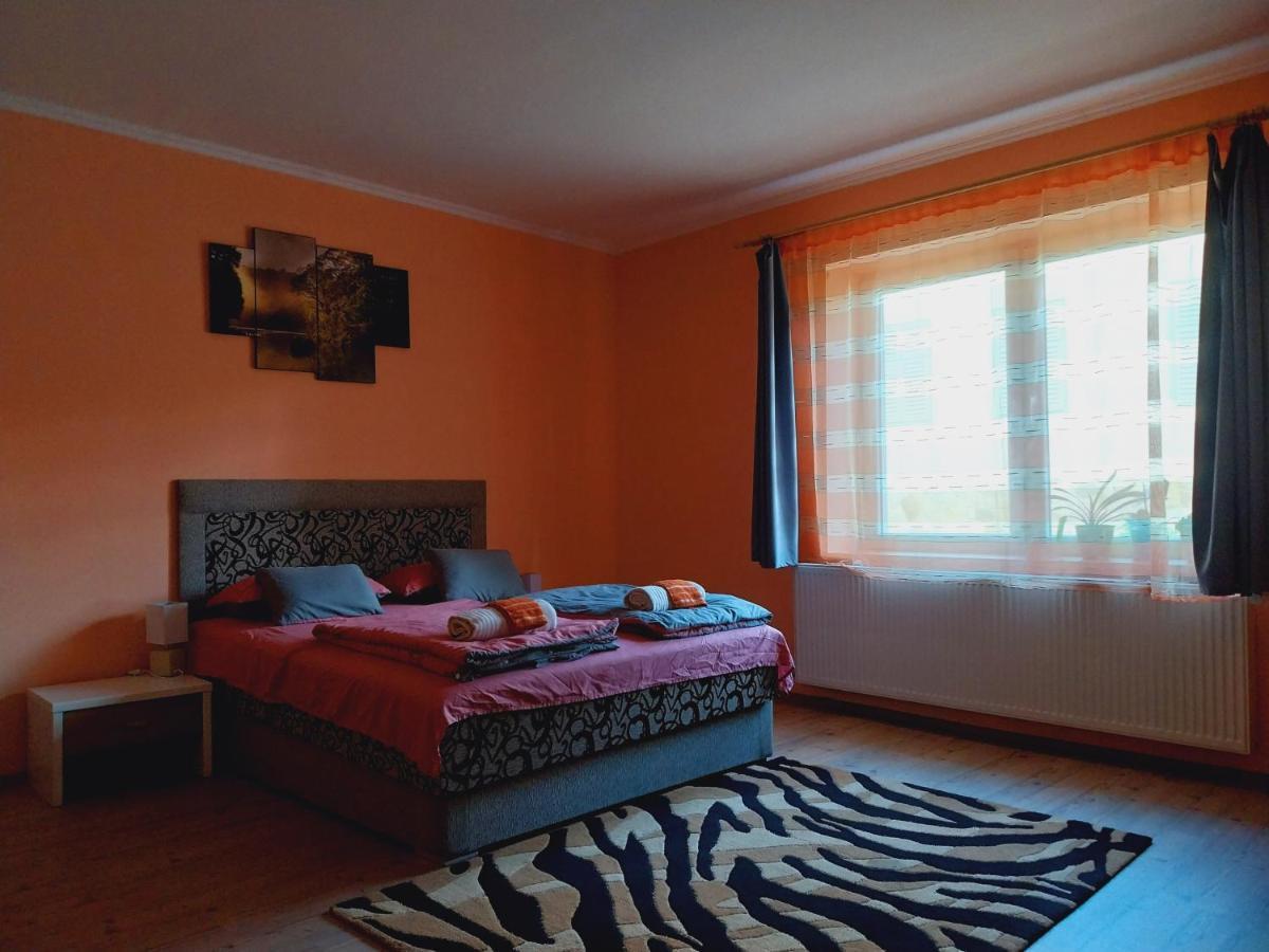 Lovas Vendégház Obanya Kültér fotó