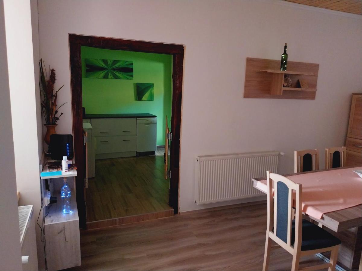 Lovas Vendégház Obanya Kültér fotó